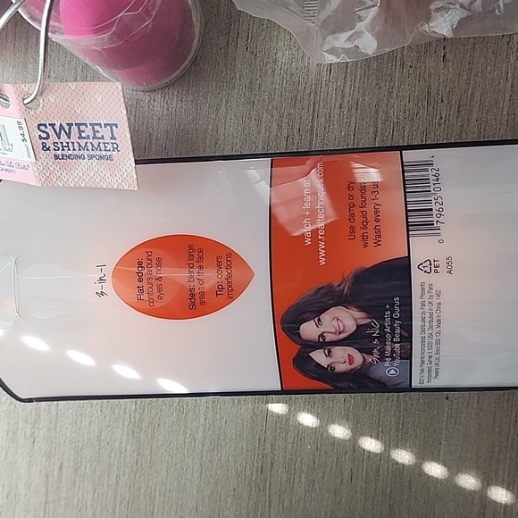 Makeup Blending Sponges - Ulta, Claire's, Brand New Never Used - Various sizes - Picture 7 of 7